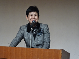 坂東眞理子さんの御講演の写真