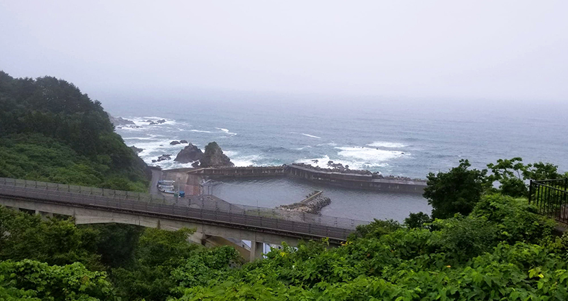 Picture of Sanriku Railway and sea viewed from the rest house