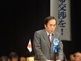 平成27年4月26日（日）挨拶をする上田会長（埼玉県知事）