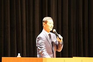桑田真澄さんの御講演の写真
