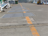 12_p03.jpg