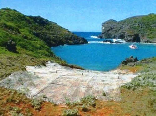 57_p04.jpg